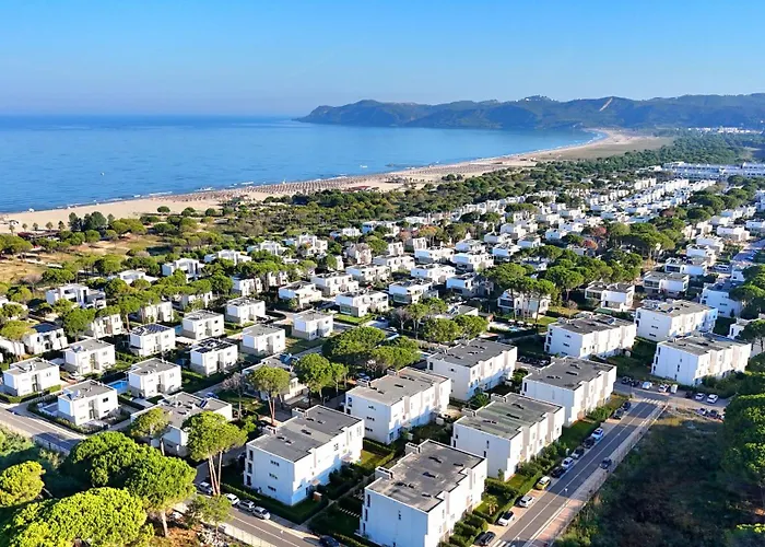 White Moon 301 Plazhi San Pietro