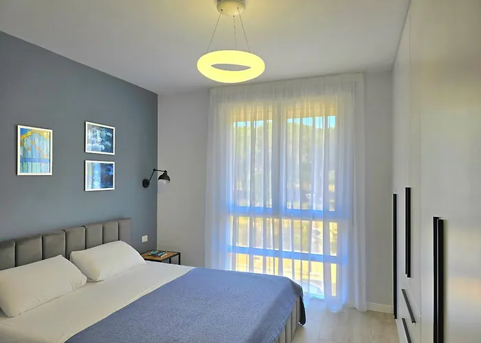 White Moon 301 * Plazhi San Pietro