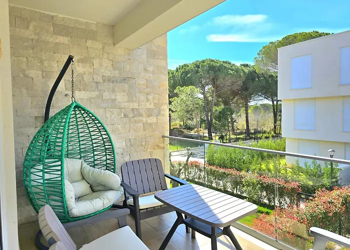 White Moon 301 * Plazhi San Pietro