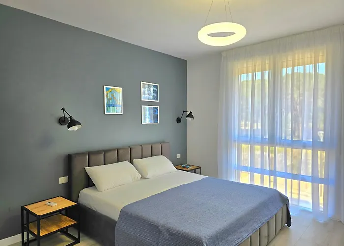 White Moon 301 * Plazhi San Pietro